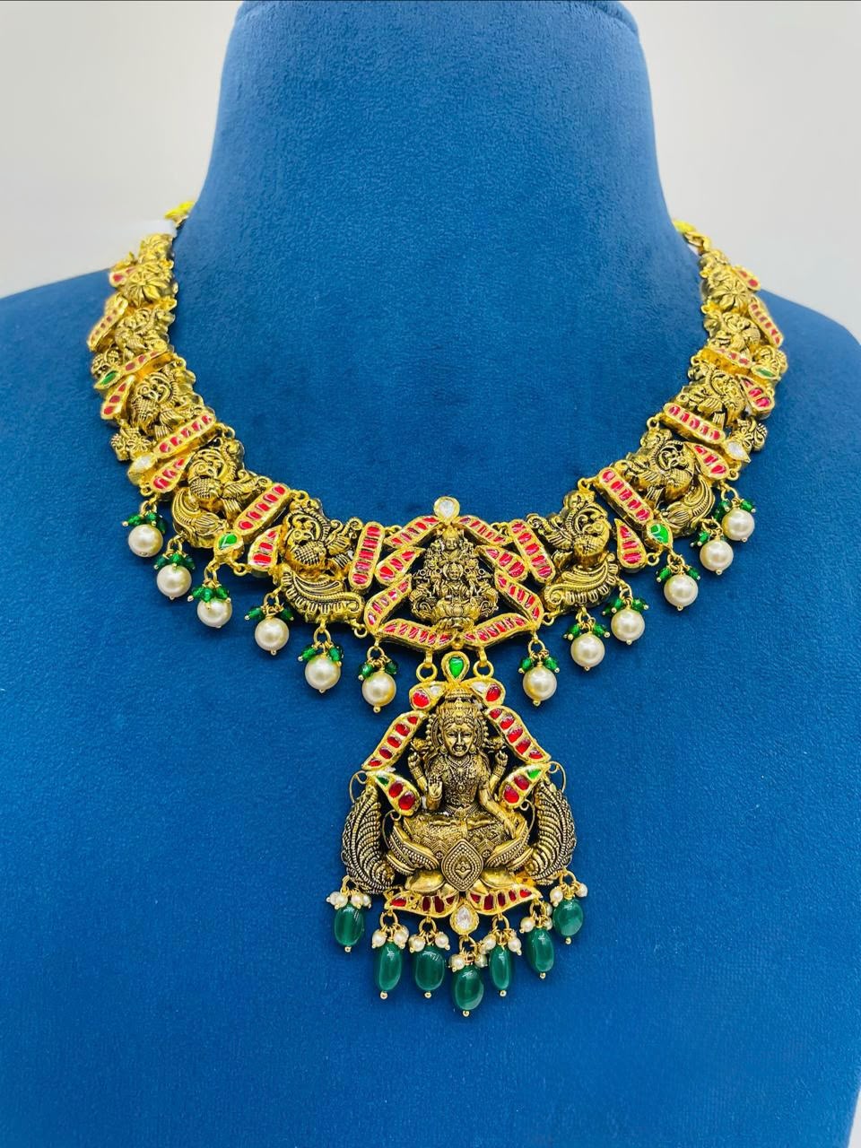 Royal Kundan Necklaces
