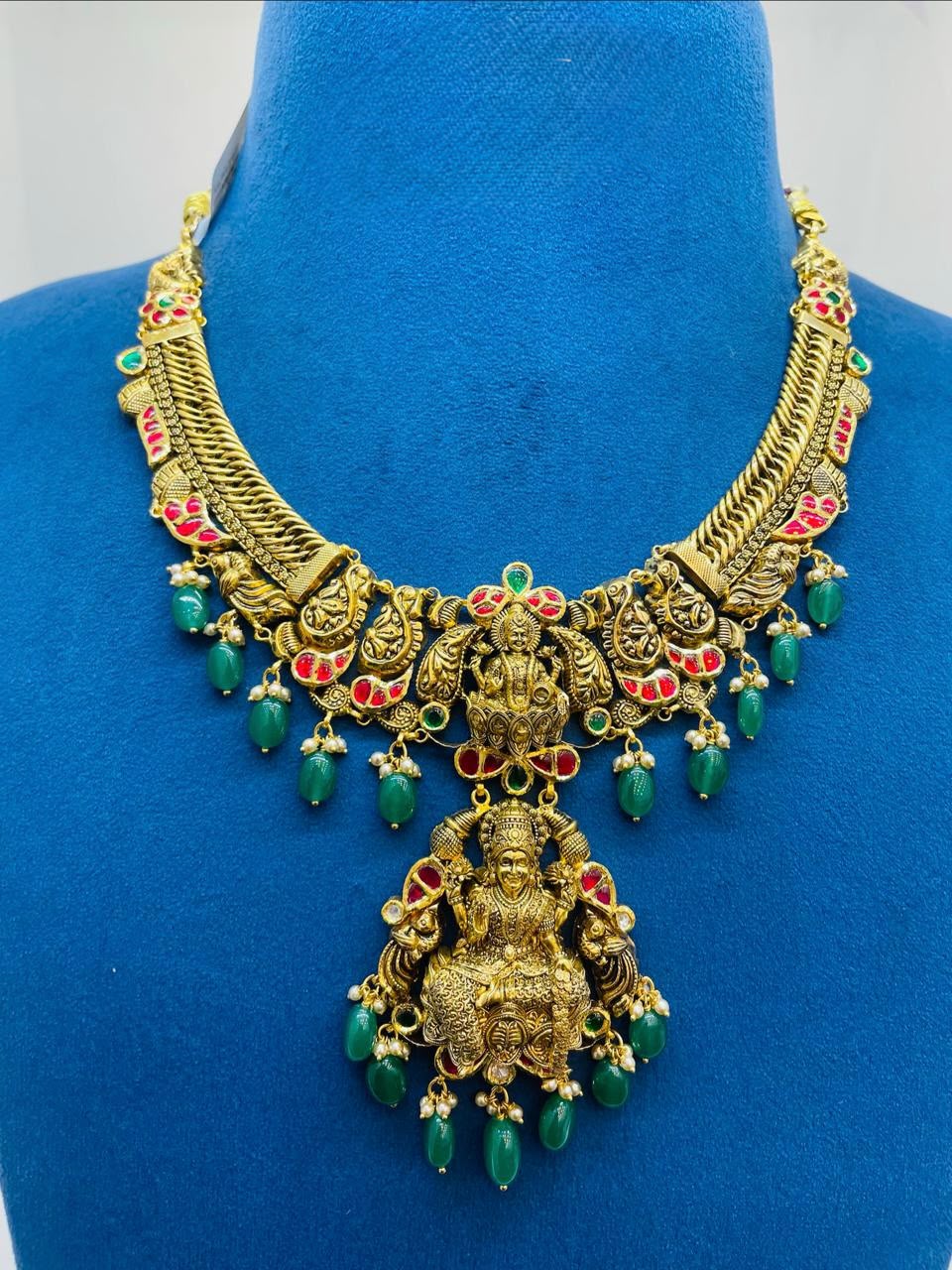 Royal Kundan Necklaces