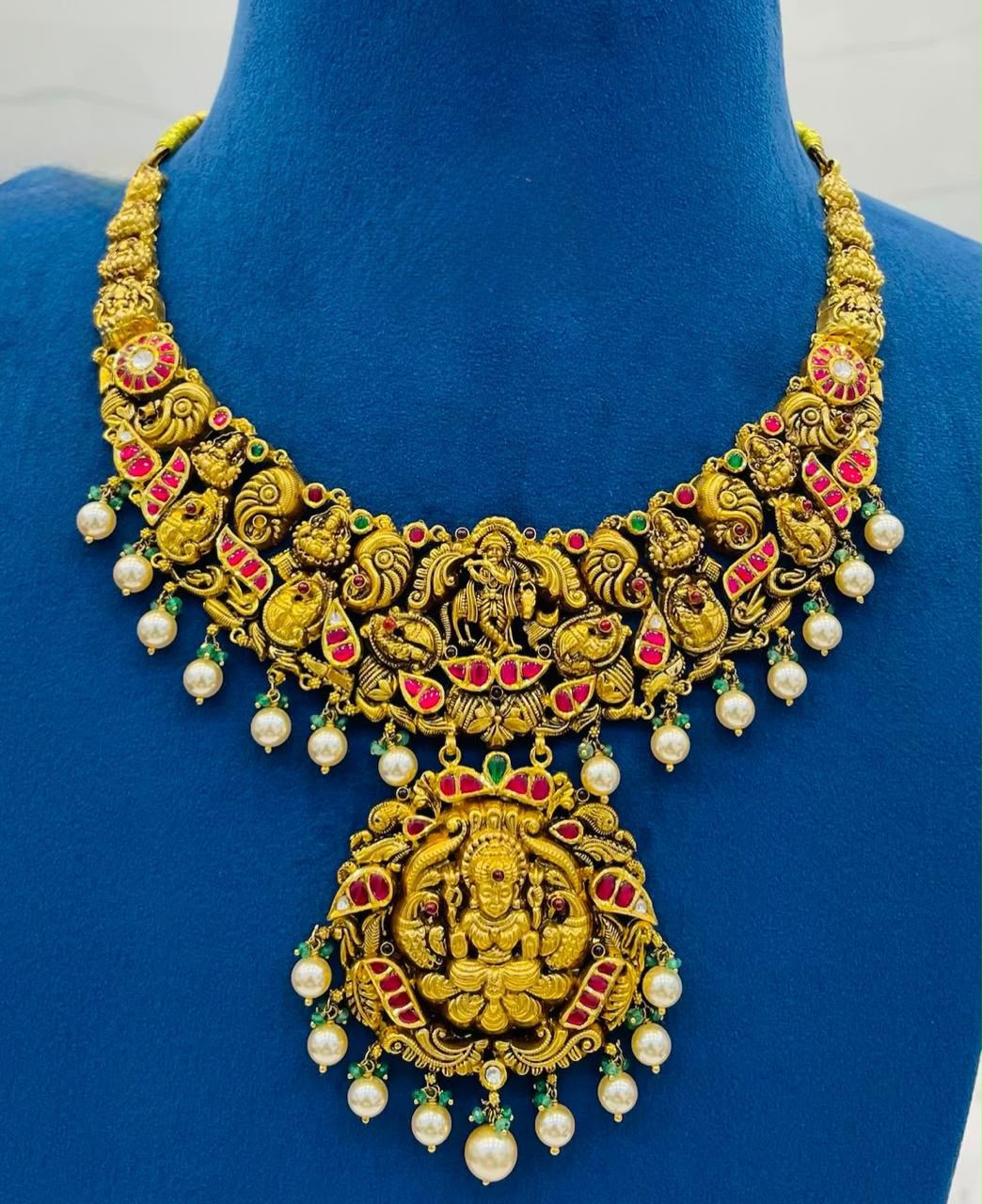 Royal Kundan Necklaces