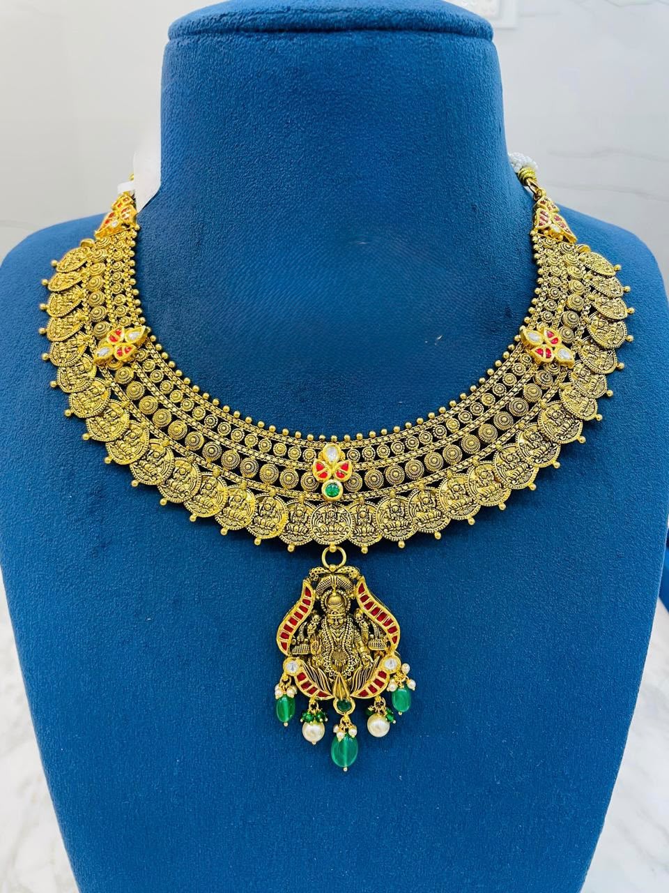 Royal Kundan Necklaces