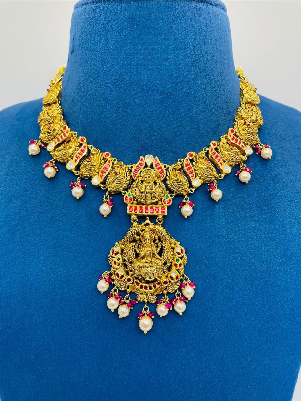 Royal Kundan Necklaces