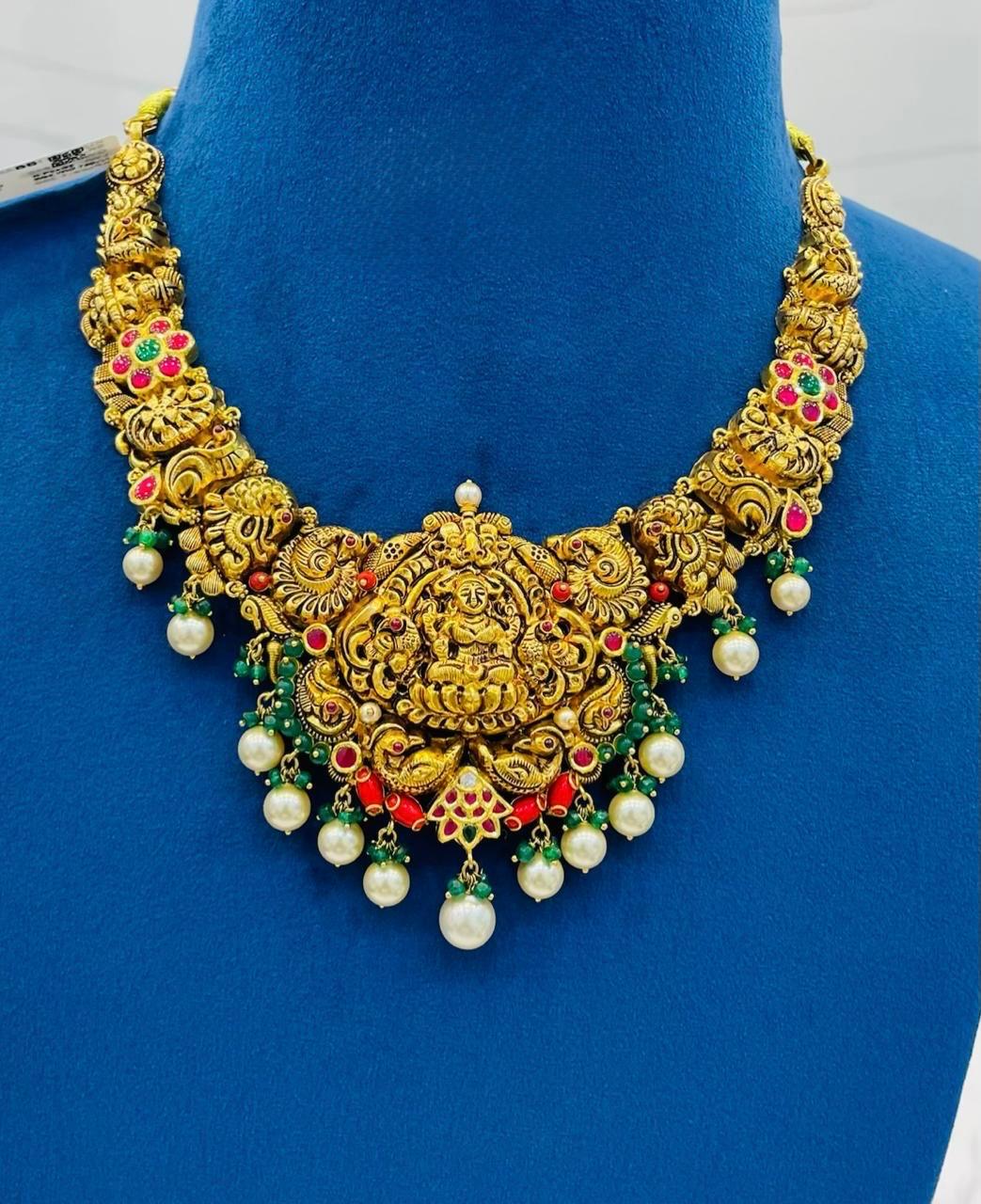Royal Kundan Necklaces